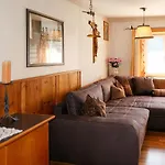 Daire Leo By Interhome *