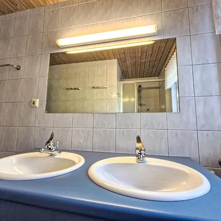 Apartament Leo By Interhome *